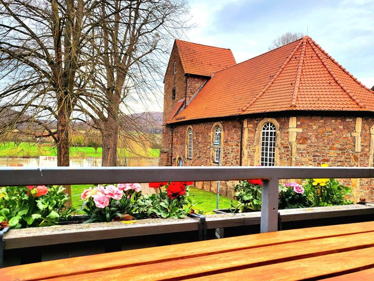 Gaestehaus Am Weser-Radweg Munden  Exterior photo